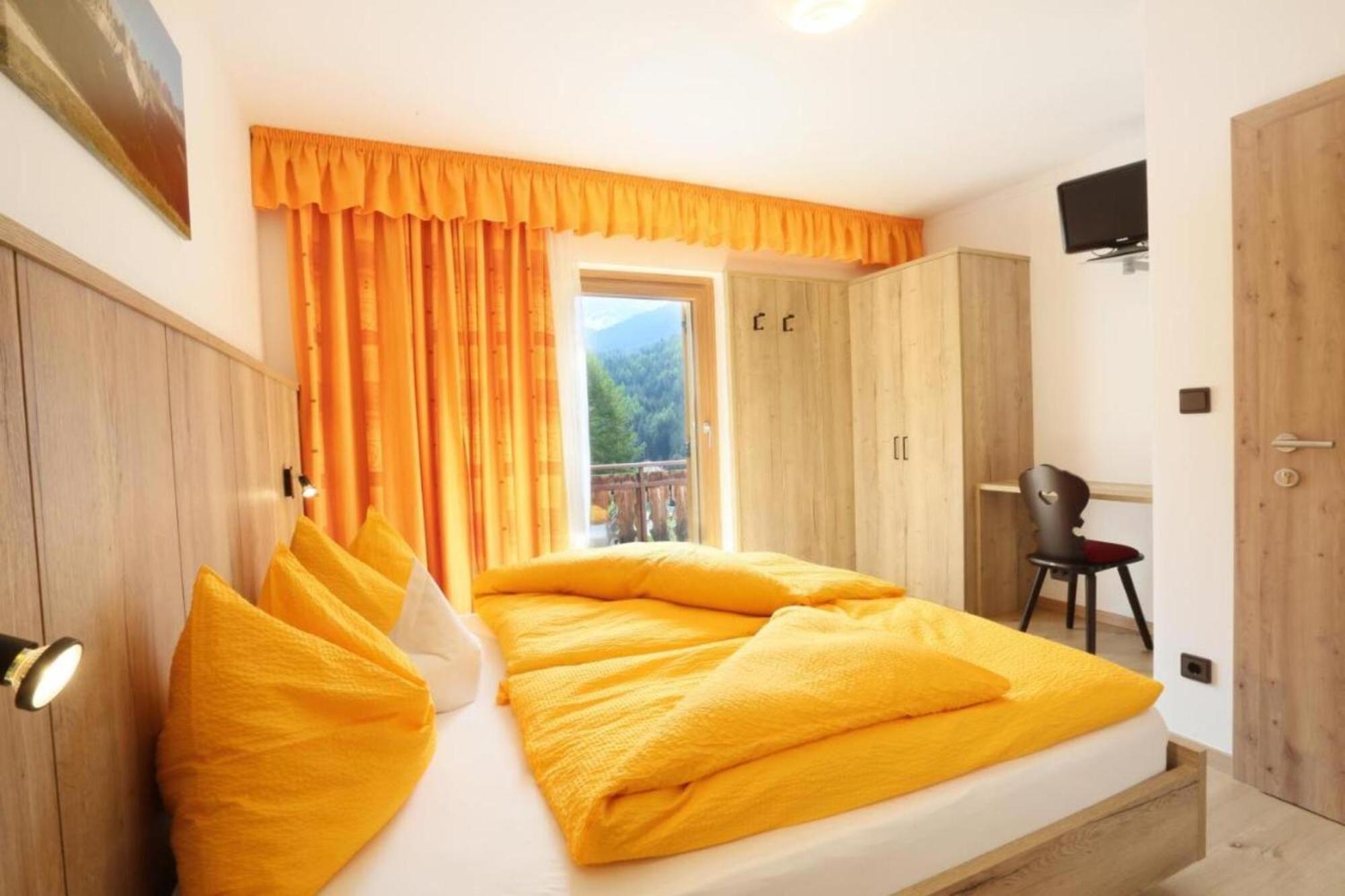 Bed and Breakfast Veltierhof Villnoess Zewnętrze zdjęcie